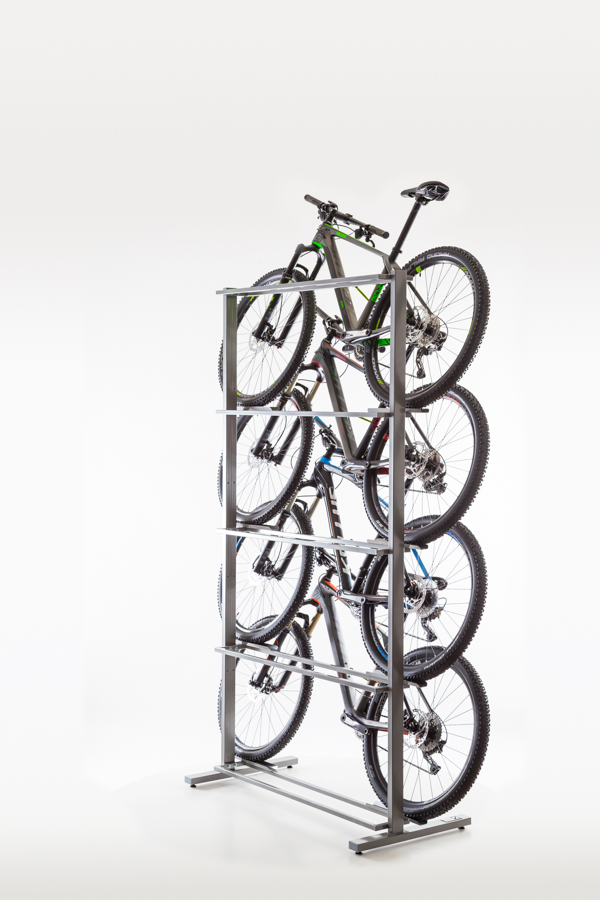 ekspozytor-rowerowy-na-4-rowery-przyscienny-stojak-na-4-rowery-neox-pro